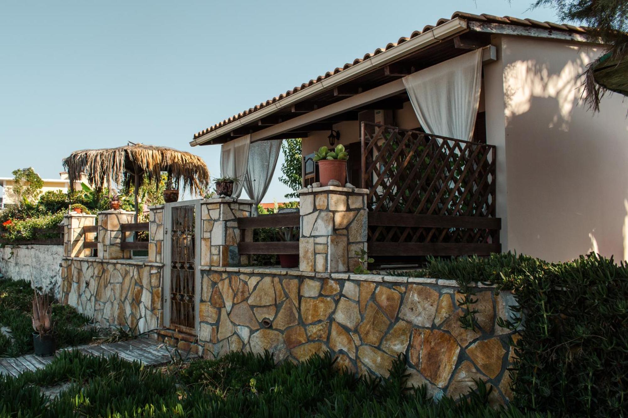 Garden Studios Alykes  Ngoại thất bức ảnh